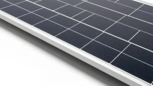 Panel fotowoltaiczny JinkoSolar Tiger Neo z technologią N-type, widok frontalny i szczegóły powierzchni